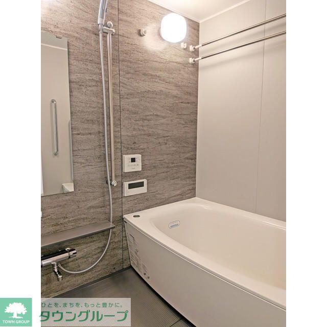 プレサンスロジェ博多STATION NORTHの風呂写真