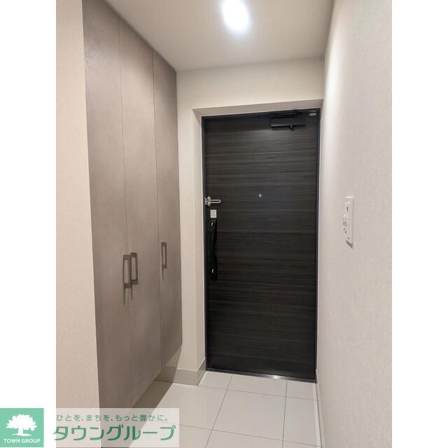 プレサンスロジェ博多STATION NORTHの玄関写真