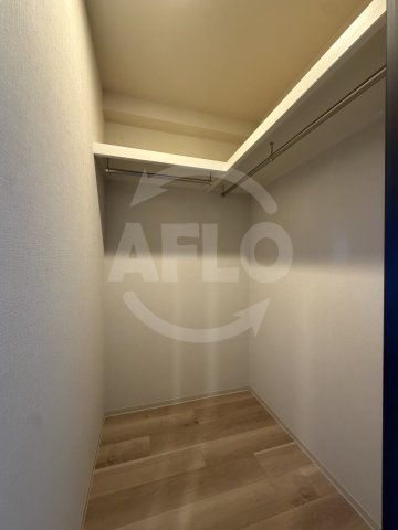 収納　Artiza都島　ウォークインクローゼット