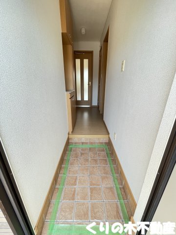 玄関　落ち着いた玄関です