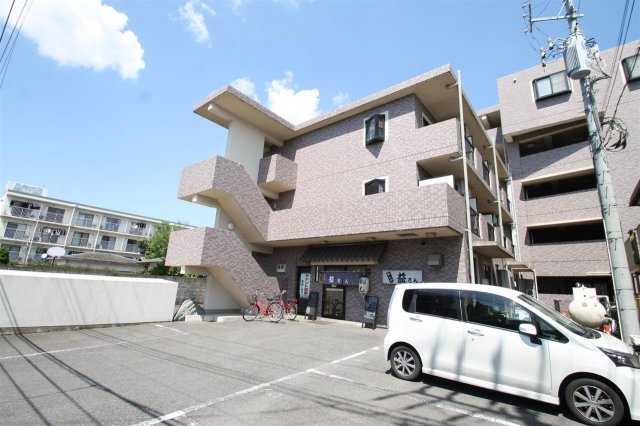 ヴィレッジコスモの外観写真