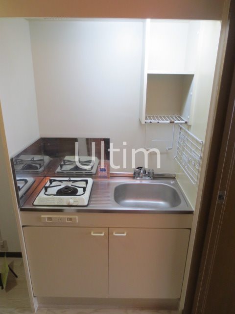 キッチン　※同タイプの他のお部屋です