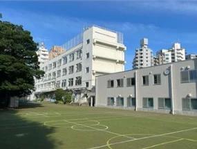 小学校　文京区立駒本小学校（小学校）まで112m