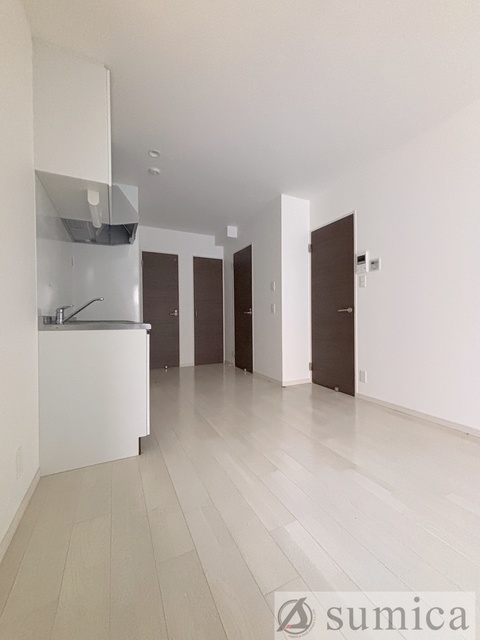 居室・リビング　角部屋でとても静かなお部屋で快適新生活♪♪