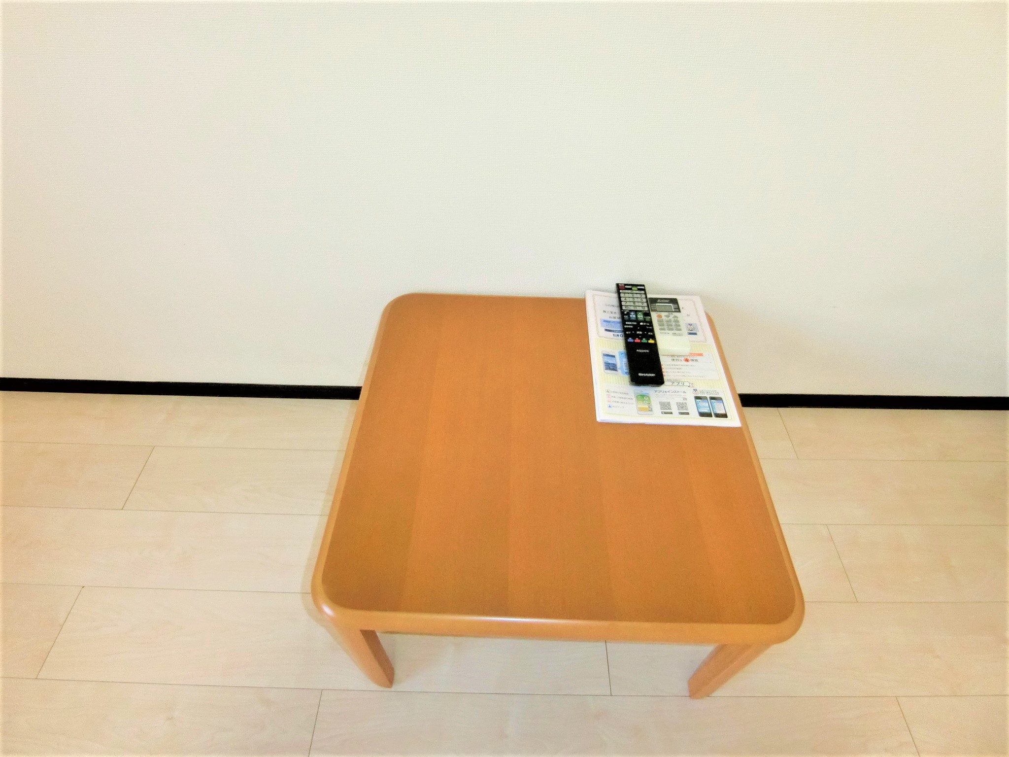 その他共有部分　ローテーブルを備え付けております☆