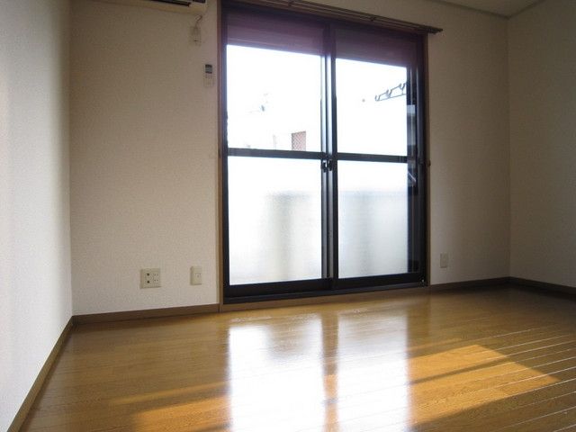 居室・リビング　☆日当りバッチリ☆