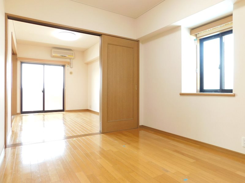 居室・リビング　同タイプのお部屋の写真です。