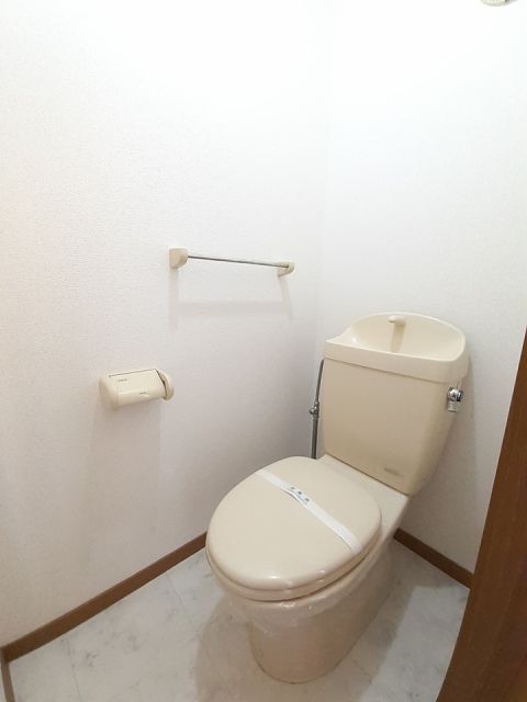 【ガーデンハイツのトイレ】