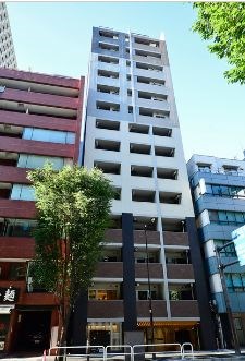 【千代田区神田錦町のマンションの建物外観】