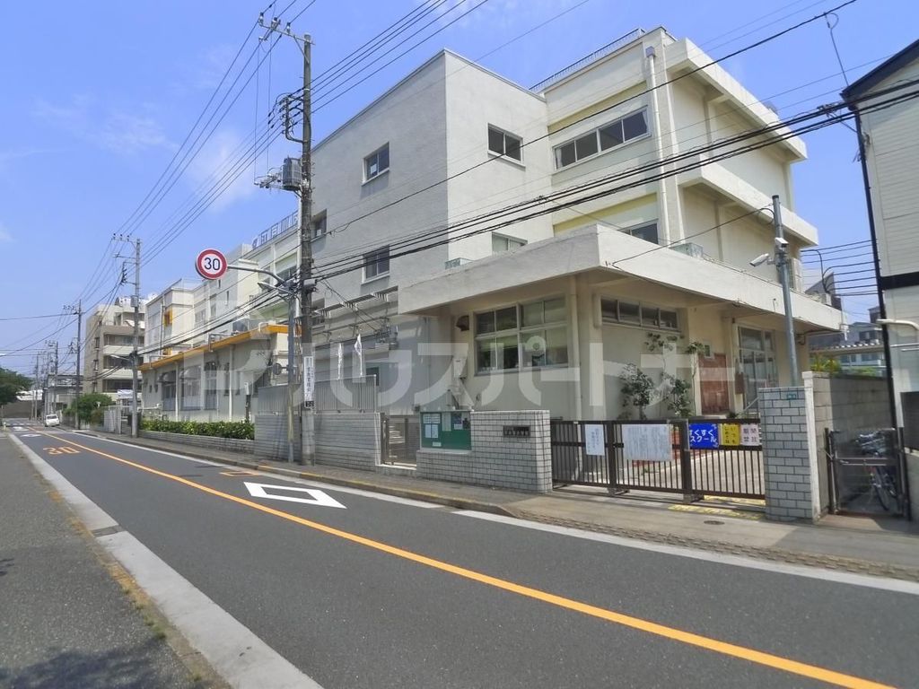 【江戸川区平井のマンションの小学校】