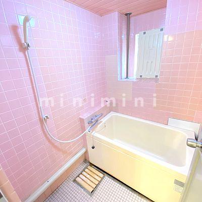 バス・シャワールーム　写真は現状優先とさせて頂きます