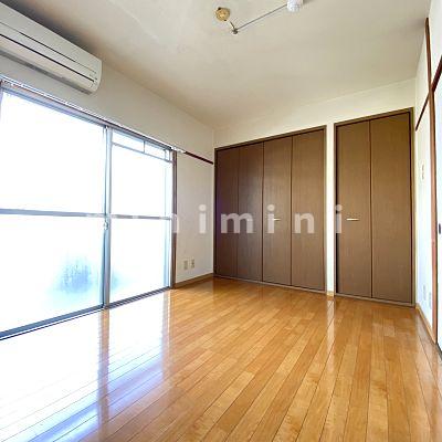 居室・リビング　写真は現状優先とさせて頂きます