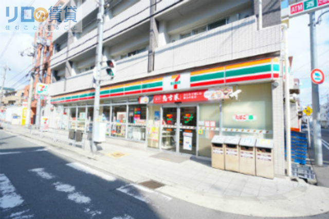 【大阪市東淀川区小松のマンションのコンビニ】