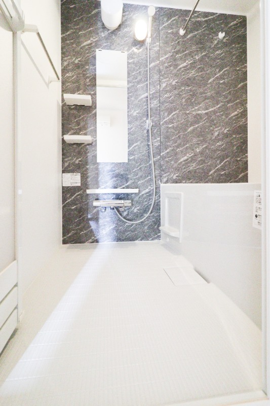 バス・シャワールーム　図面と現状に相違がある場合には現状を優先