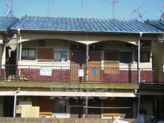 小川文化の建物外観