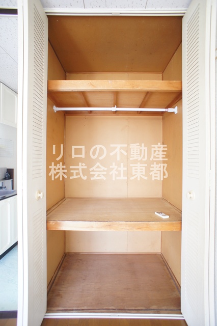 収納　奥行のある収納付です！増えがちな荷物をもスッキリ収納できます