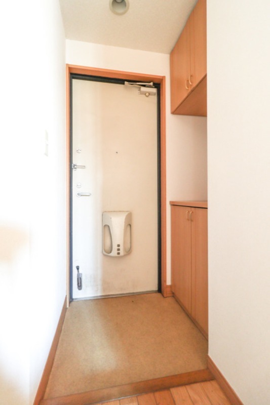 玄関　図面と現状に相違がある場合には現状を優先．．．