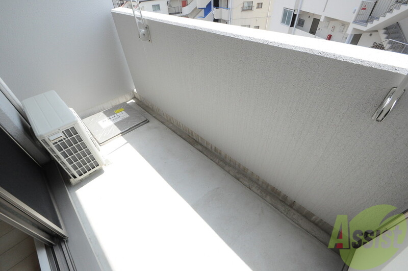 バルコニー　日当たり通風良好で洗濯物もよく乾きます