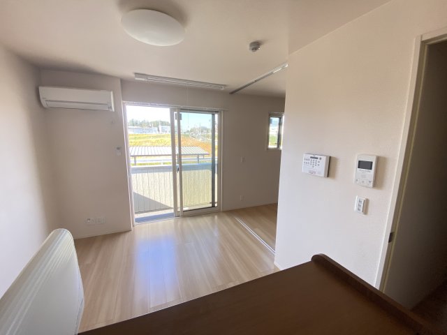 居室・リビング　類似物件　ご参考にして下さい。