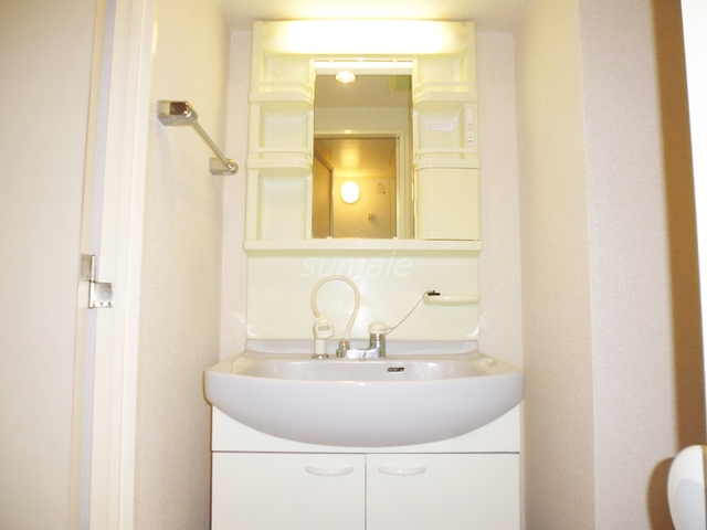 洗面設備　独立洗面台です♪