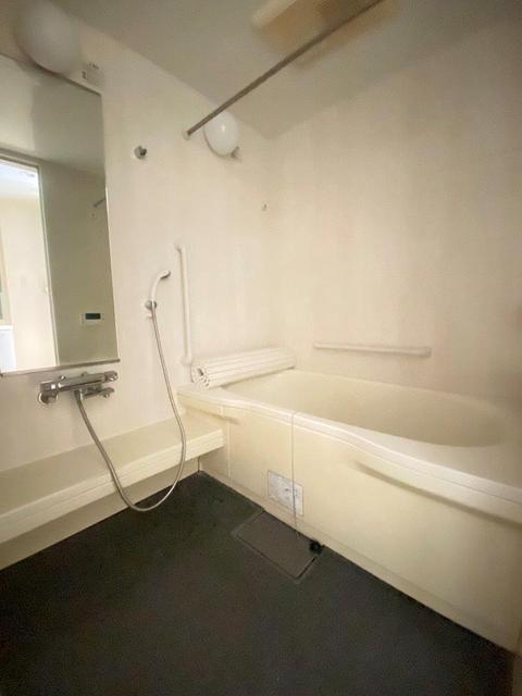 バス・シャワールーム　追焚　浴室乾燥機付