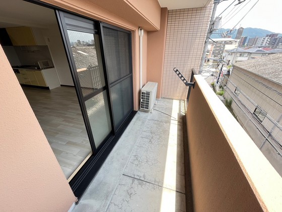 バルコニー　※別部屋の写真です