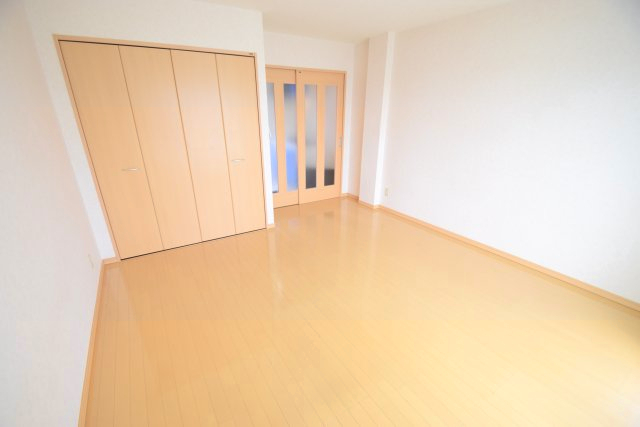 居室・リビング　居間です