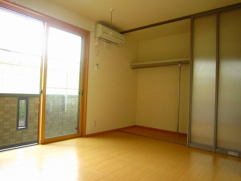 収納　別室参照