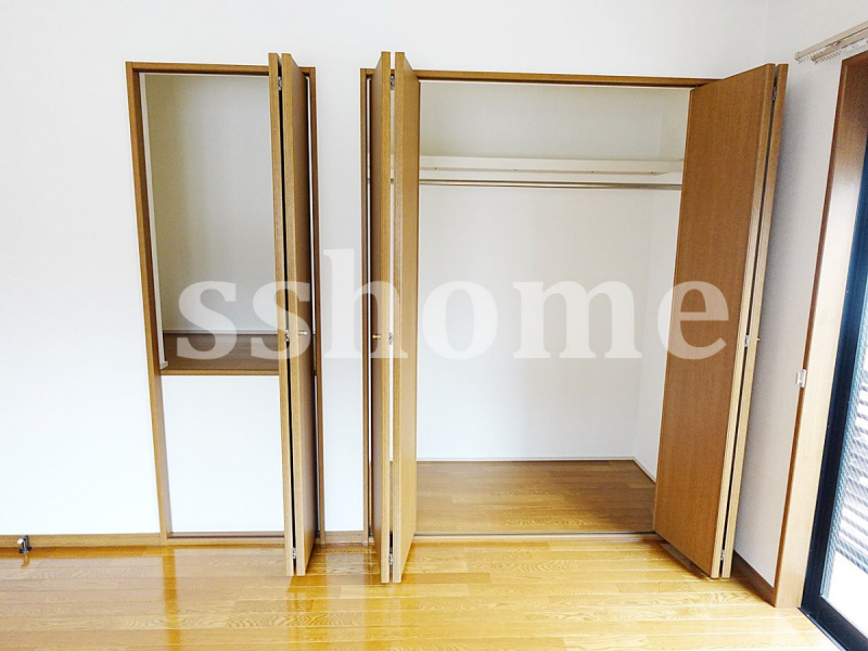 収納　クローゼット