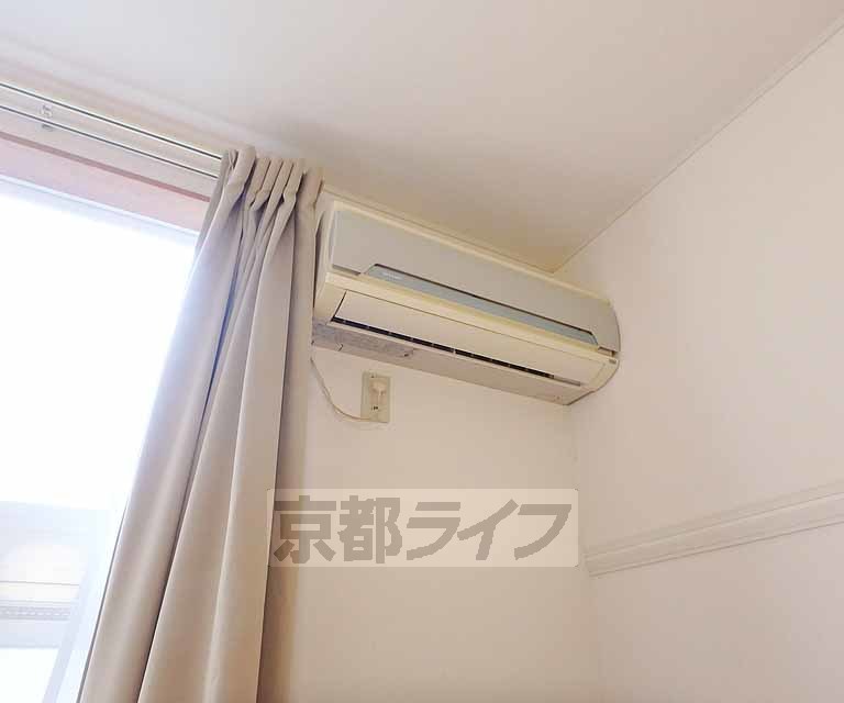 その他設備　エアコン付いてます。