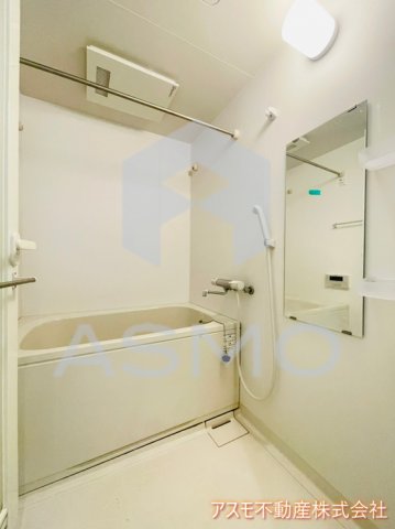 バス・シャワールーム　※同物件　別間取り　参考写真