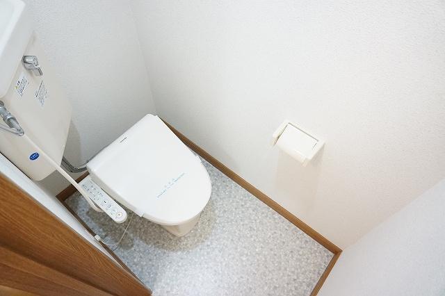 トイレ　トイレ