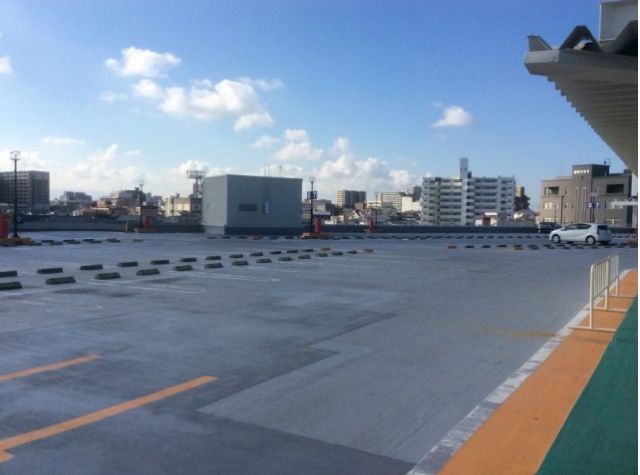 スーパー　ダイエー（スーパー）まで913m