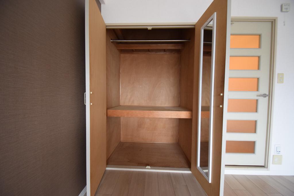 収納　クローゼット