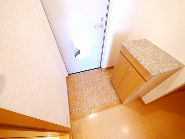 玄関　落ち着いた玄関です