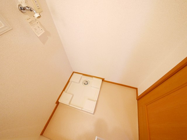 その他設備　室内洗濯置場