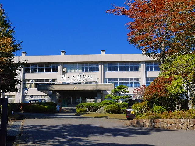 高校・高専　奈良県立山辺高等学校（高校・高専）まで2577m