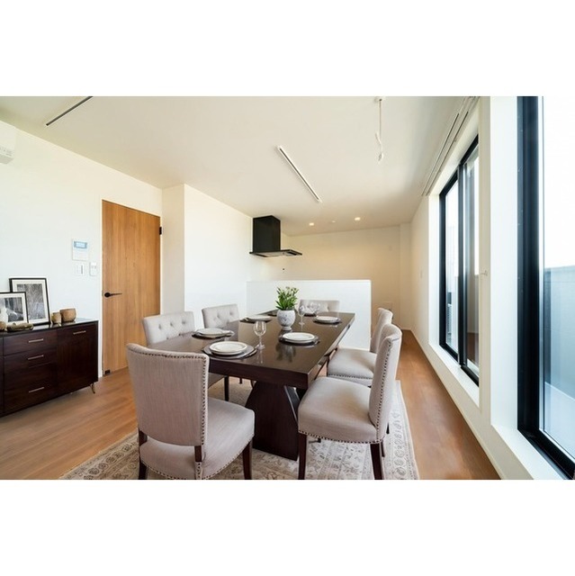 居室・リビング　家具家電はＡＩイメージになります。