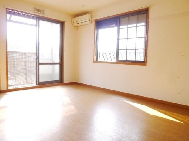 居室・リビング　別部屋参考写真