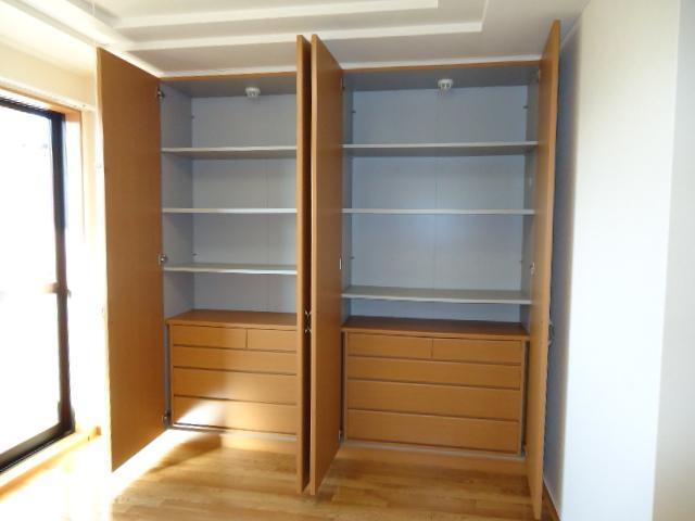 収納　クローゼット