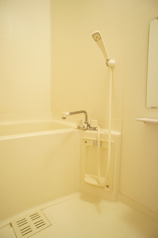 バス・シャワールーム　図面と現状に相違がある場合には現状を優先