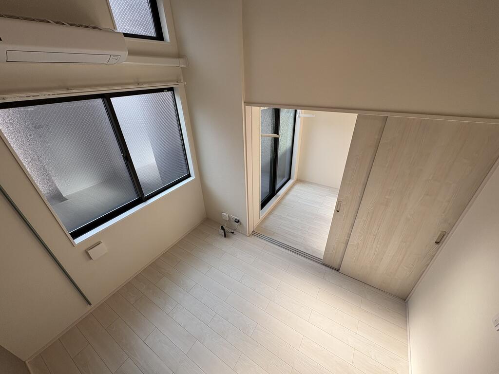 居室・リビング　洋室1