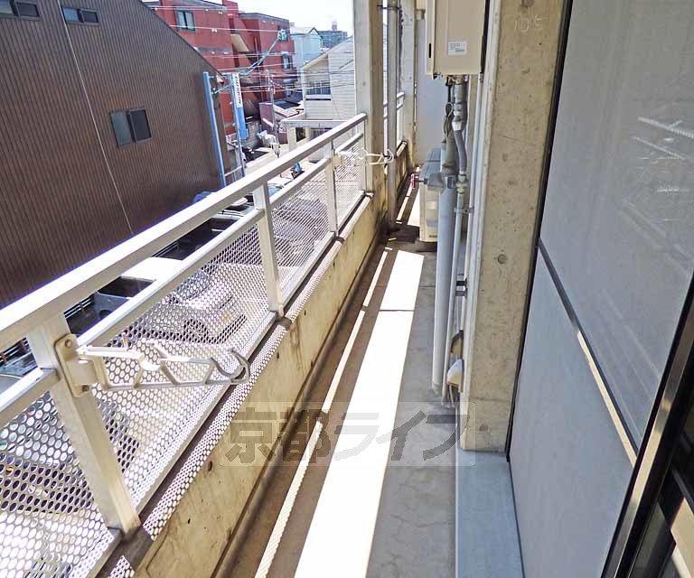 バルコニー　めちゃくちゃ広いです。