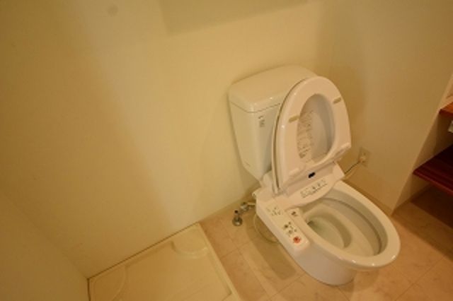 トイレ　★ウォシュレット付きトイレです★