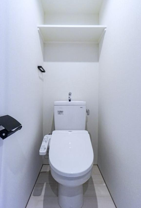 トイレ　※別部屋参考写真