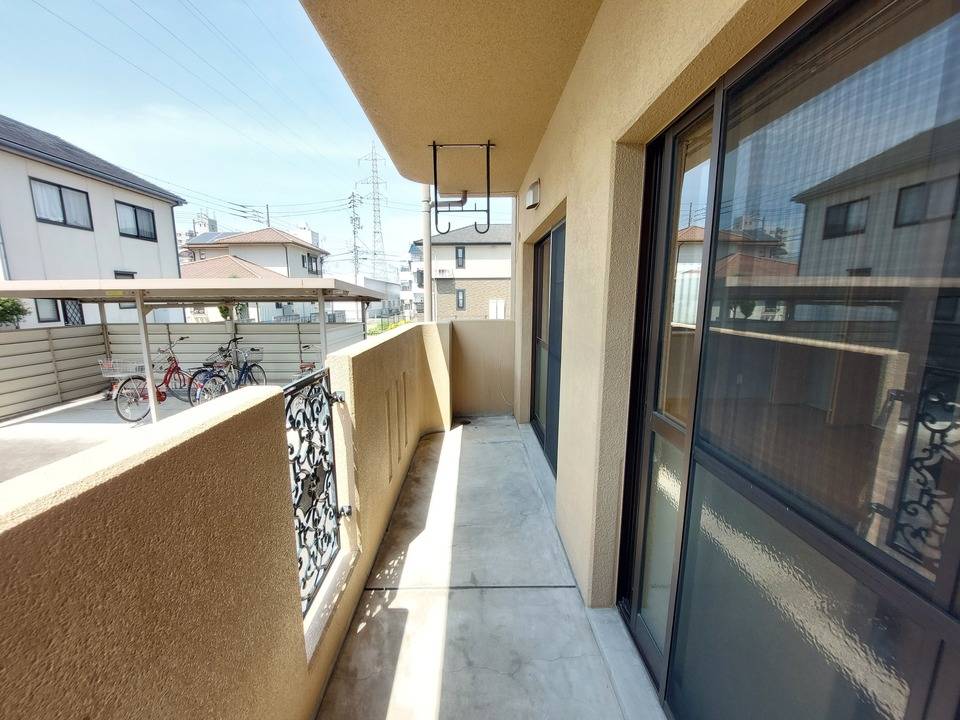 バルコニー　バルコニー