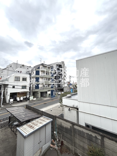 収納　奥行のある収納付です！増えがちな荷物をもスッキリ収納できます