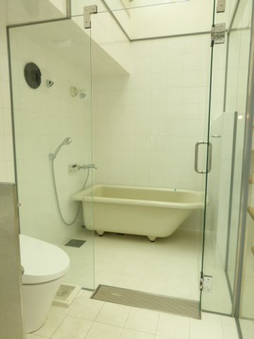 バス・シャワールーム　バス
