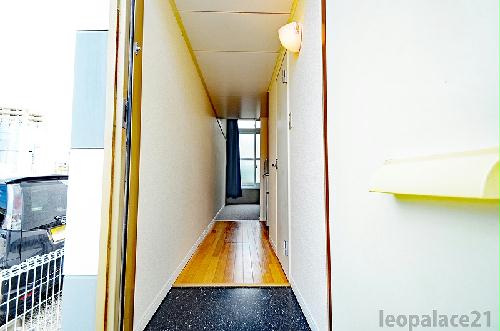 玄関　設備・使用は号室により異なる為、現況を優先致します。