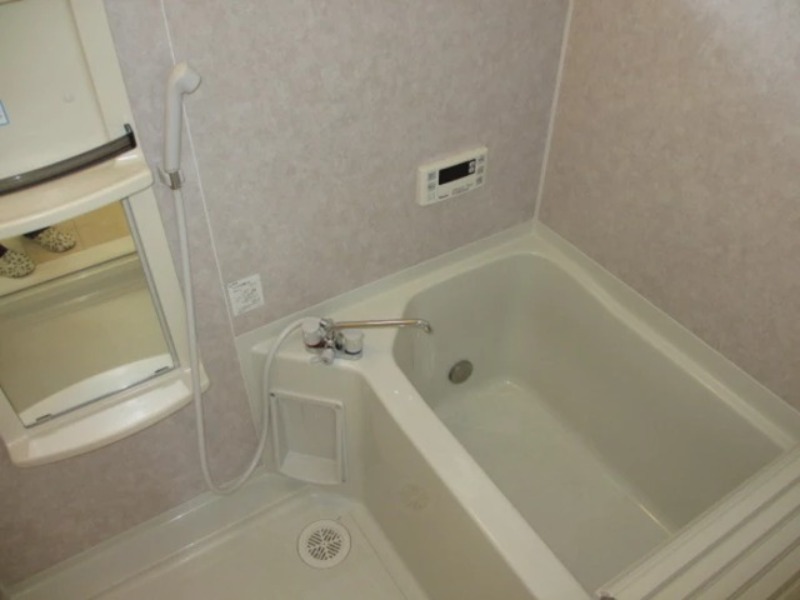 バス・シャワールーム　図面と現状に相違がある場合には現状を優先